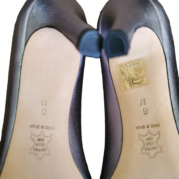 Jon Josef Phyllis Cosmos Cromo Pewter Metallic Leather Pumps Heels NIB Size 6M - Picture 8 of 8